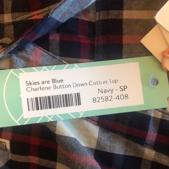 New! Plaid Cotton Button Down - Picture 9 of 11